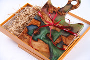 Load image into Gallery viewer, Jeezi Handmade Resin Deli Board, Charcuterie Board, Real Wood Epoxy Resin Cutting Board, Cheese Board, Handle Pizza Board 74