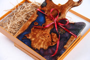 Load image into Gallery viewer, Jeezi Handmade Resin Deli Board, Charcuterie Board, Real Wood Epoxy Resin Cutting Board, Cheese Board, Handle Pizza Board 81