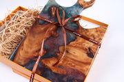 Load image into Gallery viewer, Jeezi Handmade Resin Deli Board, Charcuterie Board, Real Wood Epoxy Resin Cutting Board, Cheese Board, Handle Pizza Board 28
